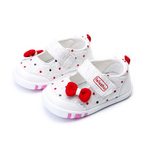 Why Every Tiny Explorer Needs Baby Soft-Soled Toddler Shoes