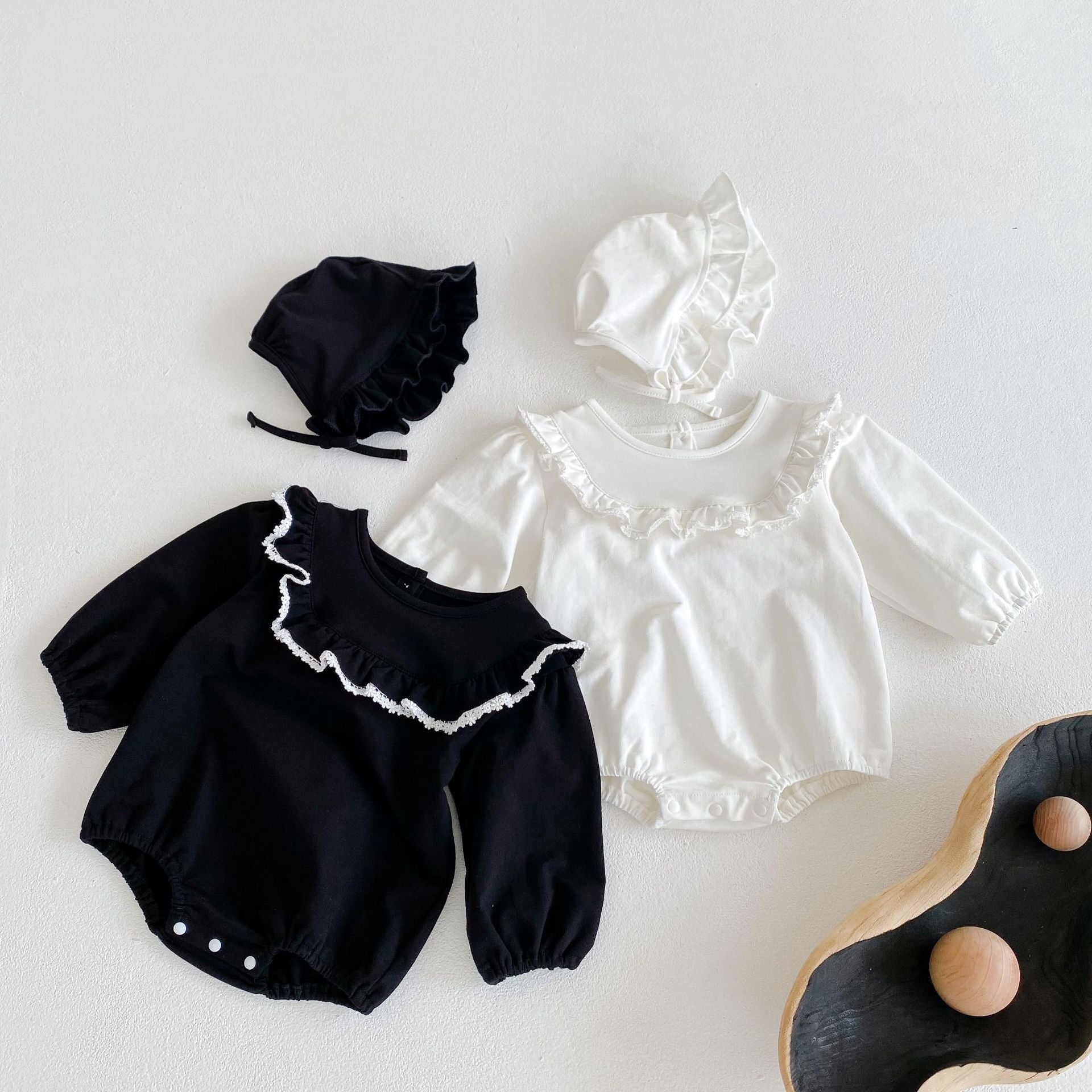 Ruffle Collar Long Sleeve Romper With Hat